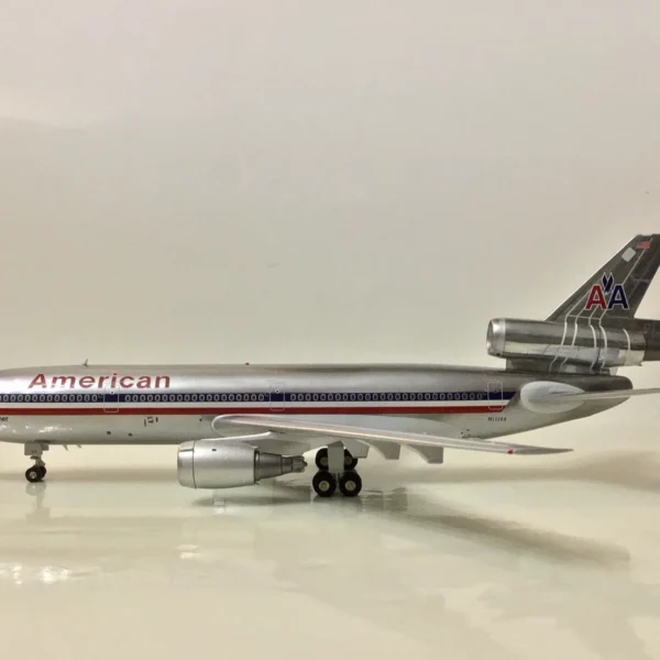 Inflight 1:200 American DC-10-10 Reg# N111AA