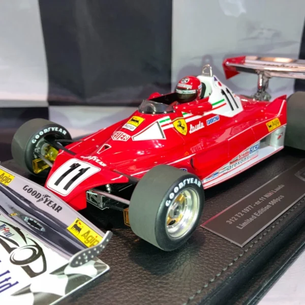 1:18 GP Replicas GPR 014AN Niki Lauda Ferrari 312 T2 #11 World Champion 1977