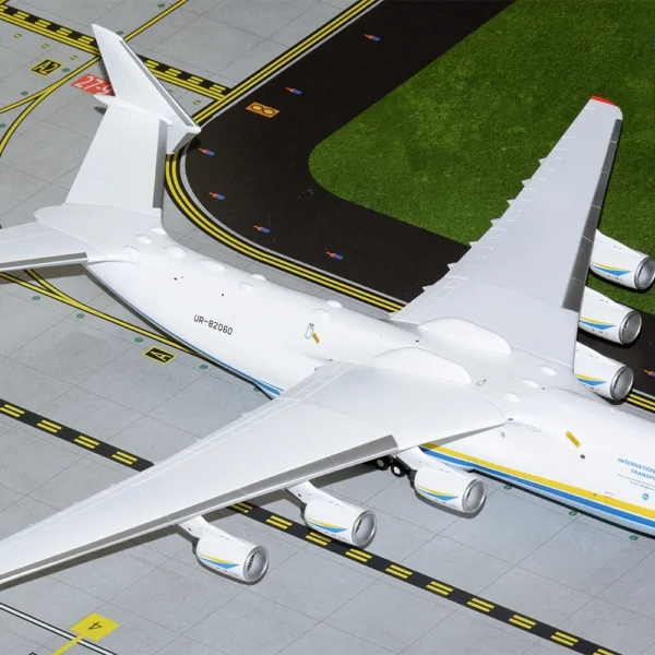 ACE HOBBY GeminiJets ANTONOV AN-225 Mriya UR-82060 International Cargo Transporter 1:200 Aircraft Pre-Built Model