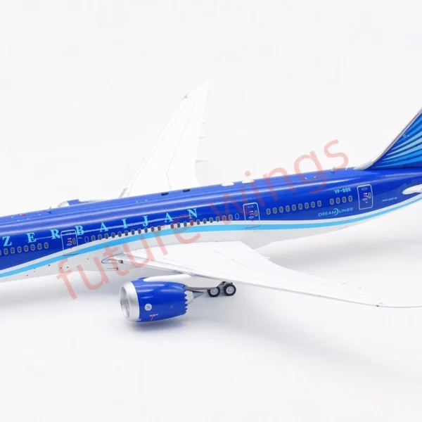 1:200 InFlight200 Azerbaijan Airlines B787-8 VP-BBR Diecast Aircraft Model